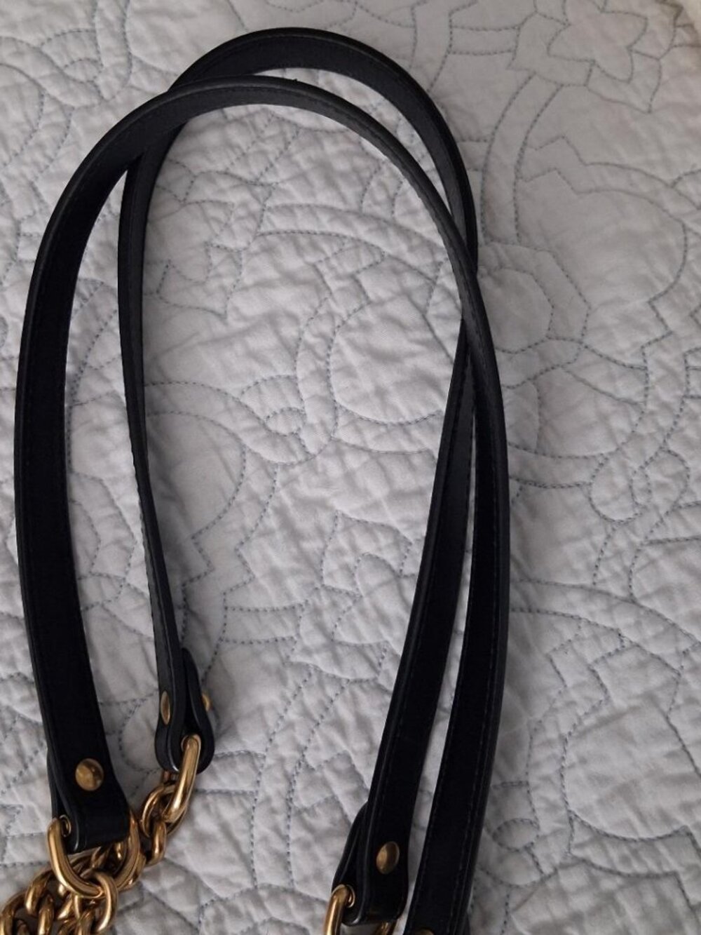 Auth GUCCI Marmont Matelasse GG Shoulder Bag - Picture 7 of 14